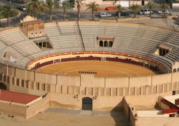 Ruedo y tendidos de la Plaza de Toros de Vera
